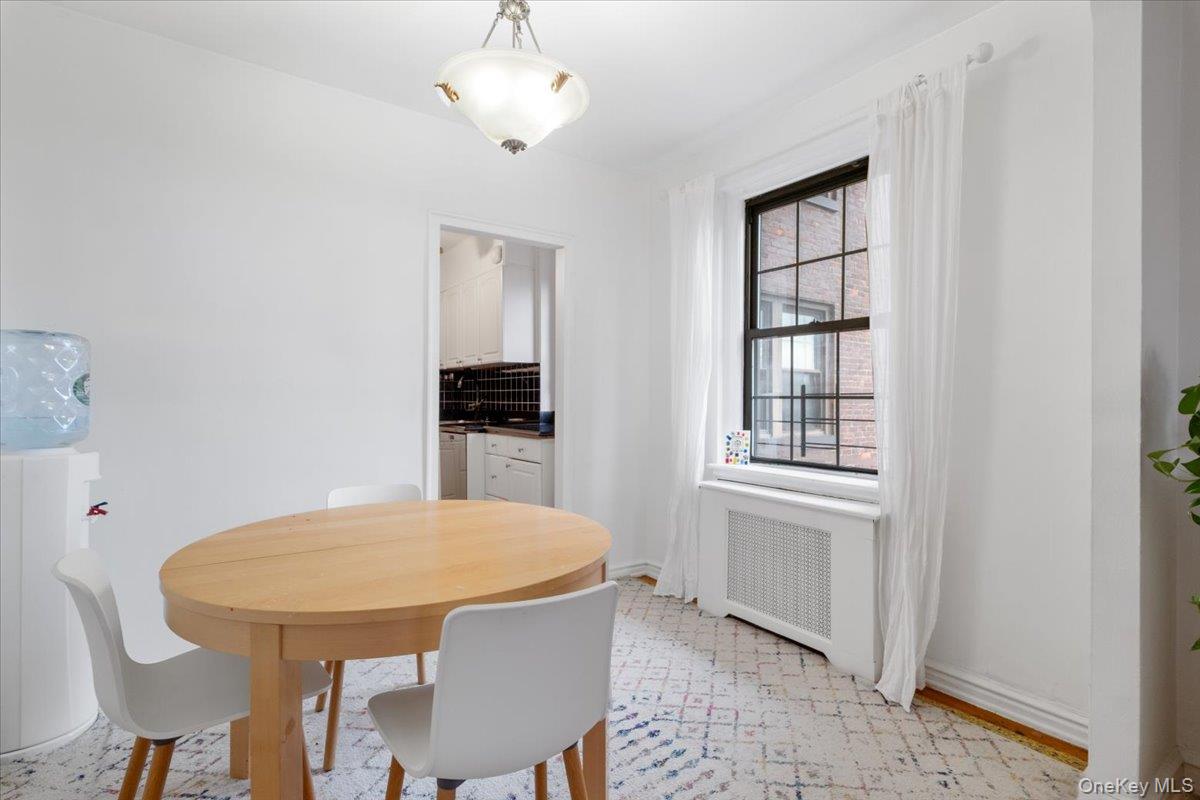 #9 photo, 190 Garth Road, 뉴욕주 Scarsdale , NY 10583