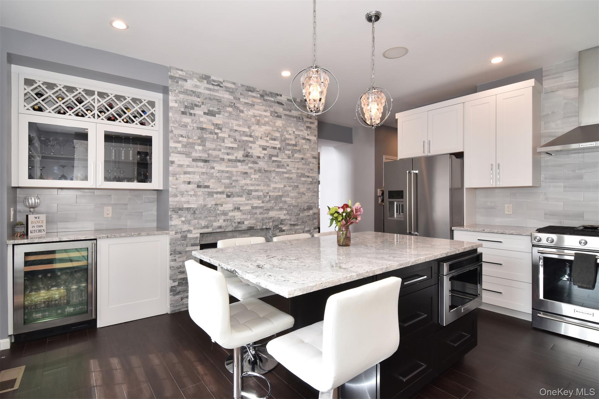 #10 photo, 143 Classic Court, White Plains , NY 10603