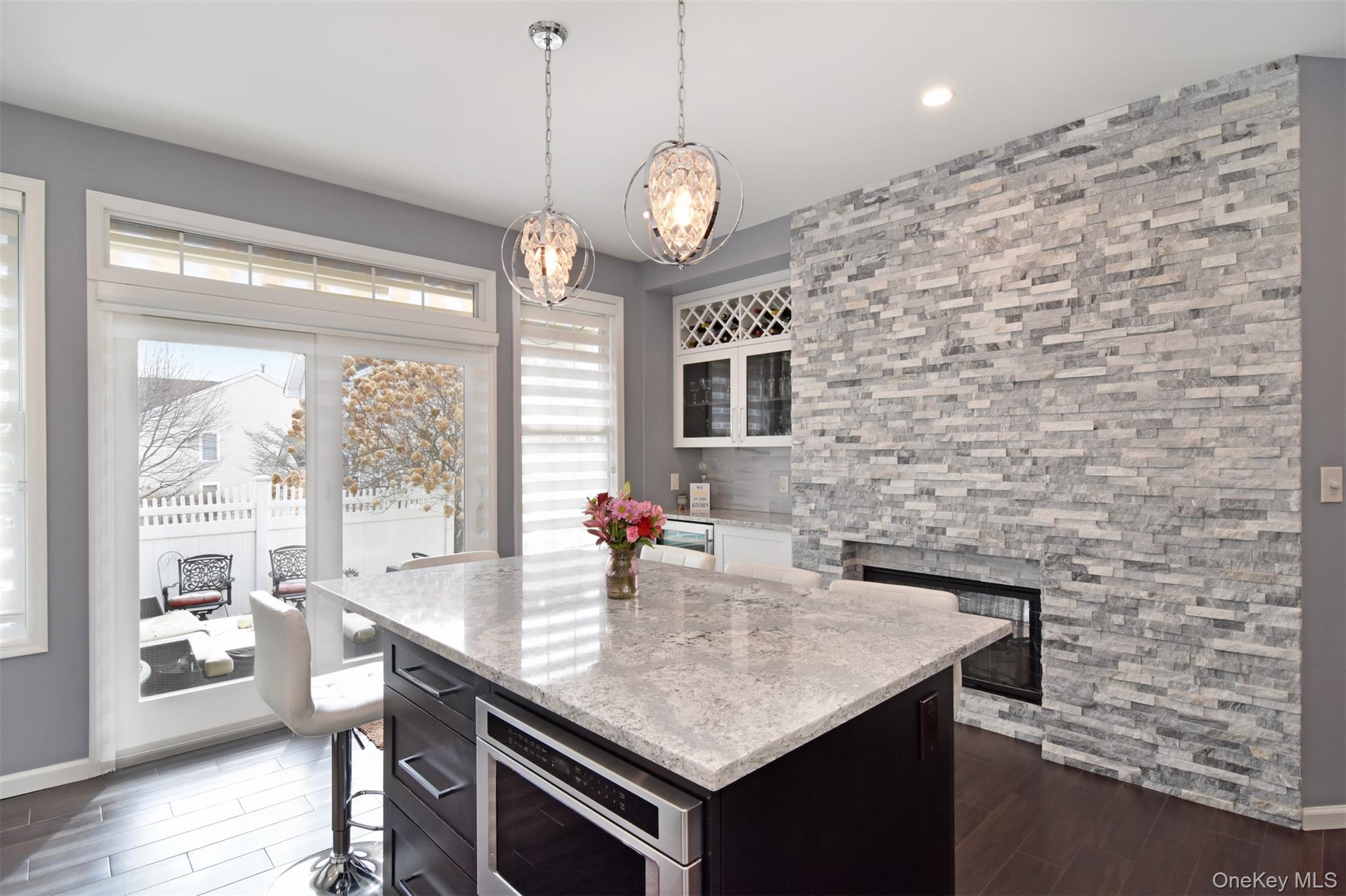 #11 photo, 143 Classic Court, White Plains , NY 10603