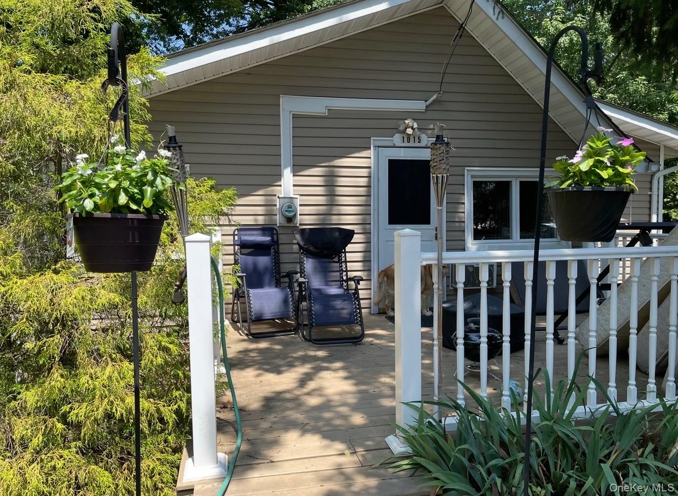 #5 photo, 1015 Harding Park, Bronx , NY 10473