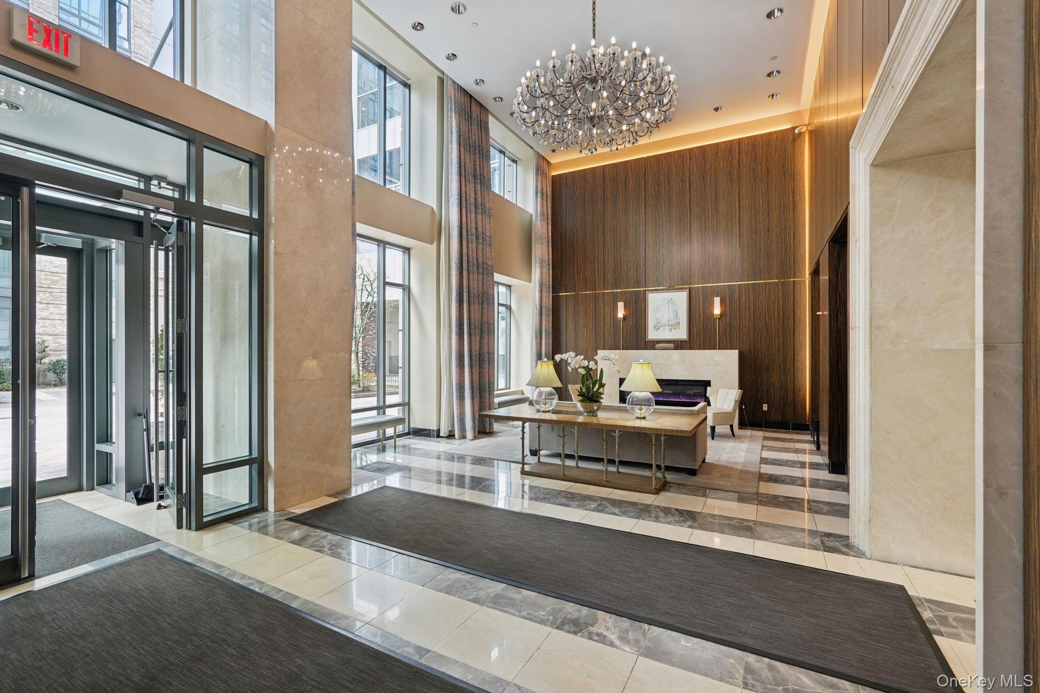 #6 photo, 10 City Place, White Plains , NY 10601