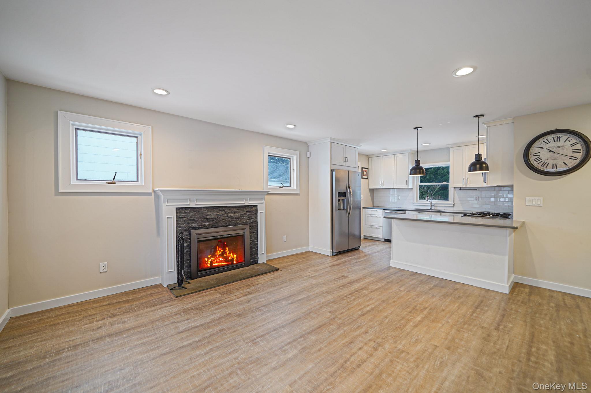 #10 photo, 10 Terry Place, Center Moriches , NY 11934