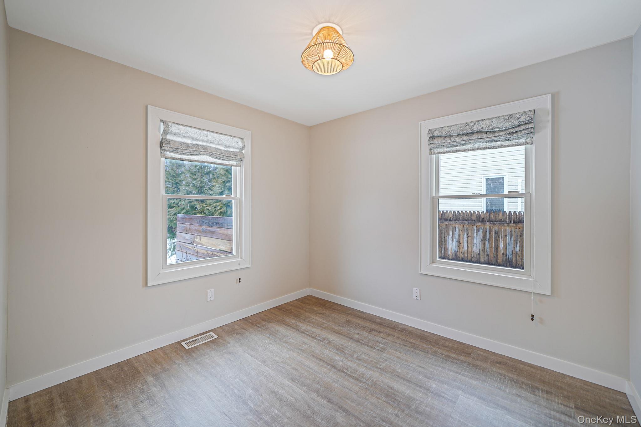 #19 photo, 10 Terry Place, Center Moriches , NY 11934