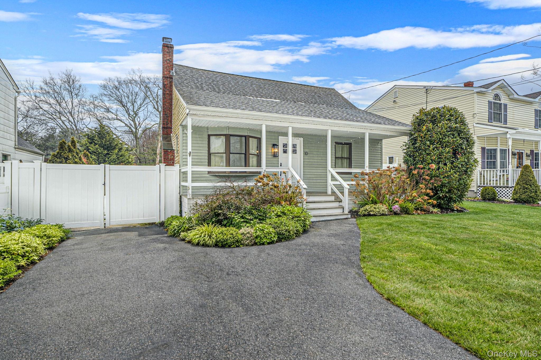 #3 photo, 10 Terry Place, Center Moriches , NY 11934