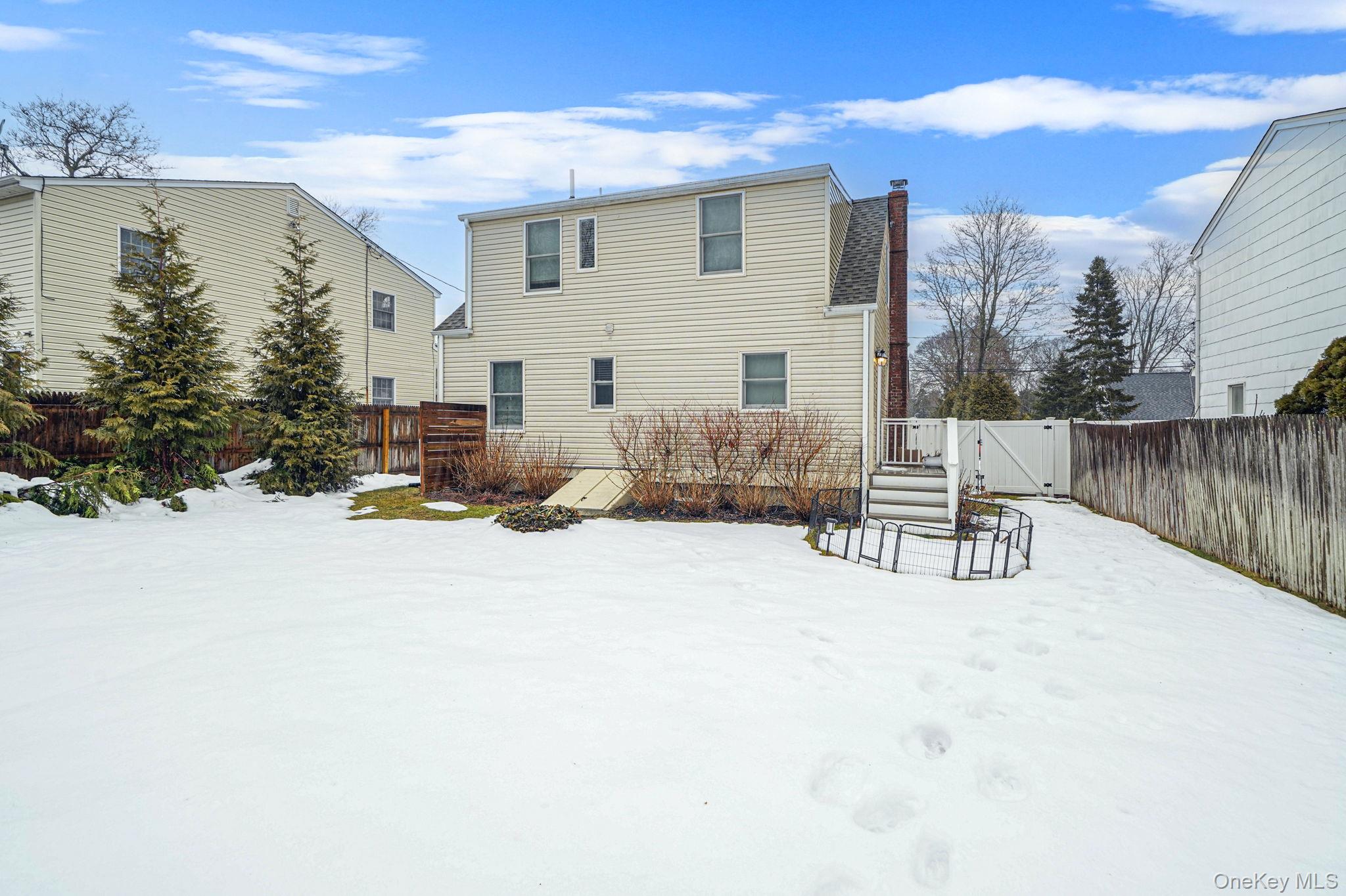 #7 photo, 10 Terry Place, Center Moriches , NY 11934