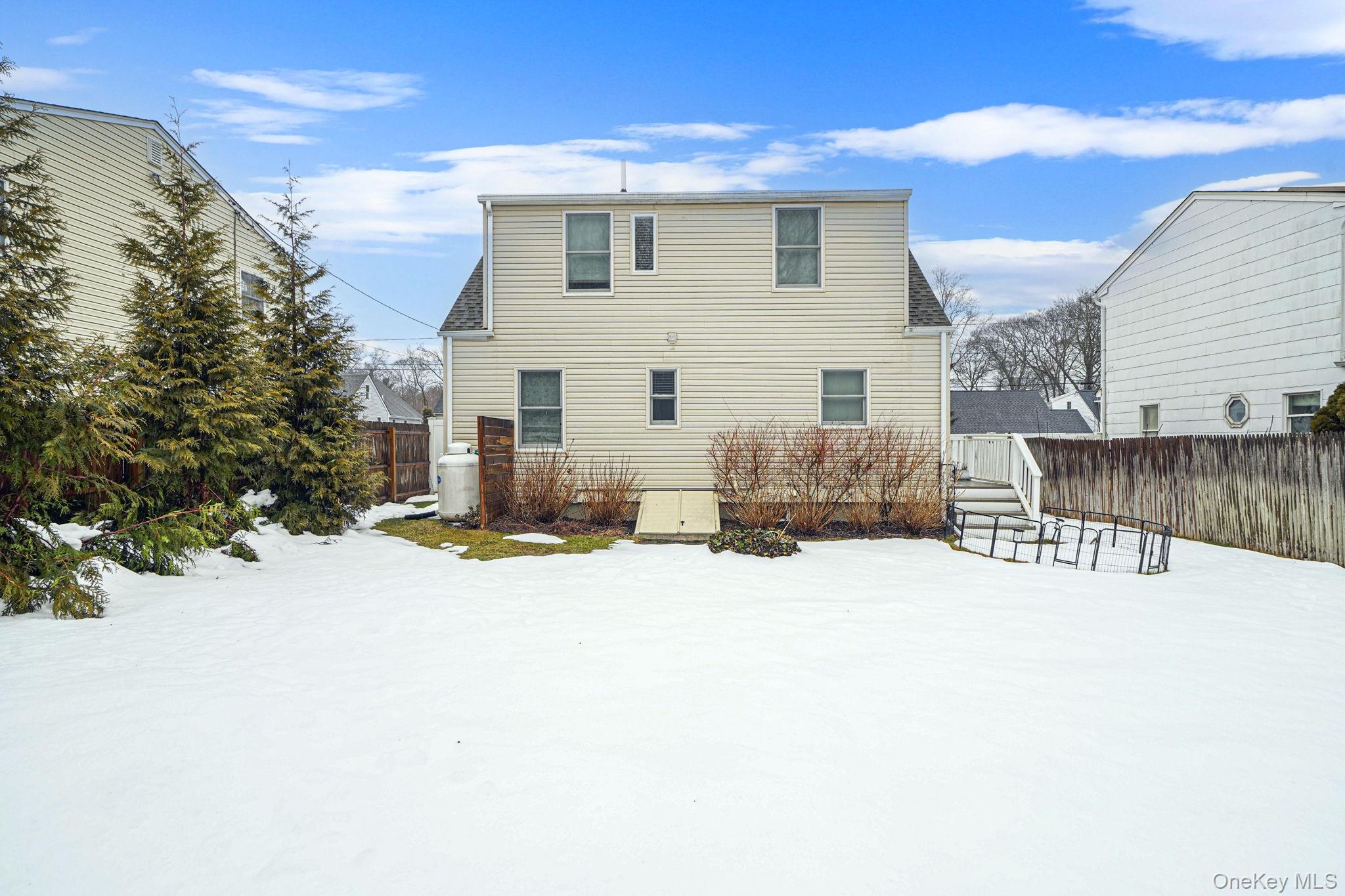 #8 photo, 10 Terry Place, Center Moriches , NY 11934