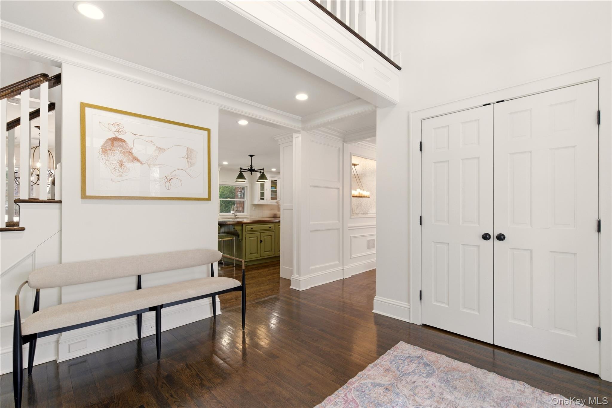 #2 photo, 31 Carnegie Avenue, Huntington , NY 11743