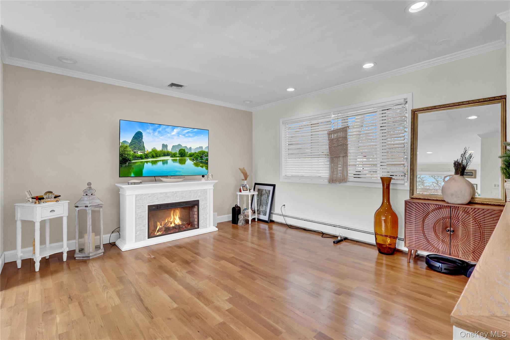 #4 photo, 3 Livingston Street, সাফোক কাউন্টি Saint James , NY 11780