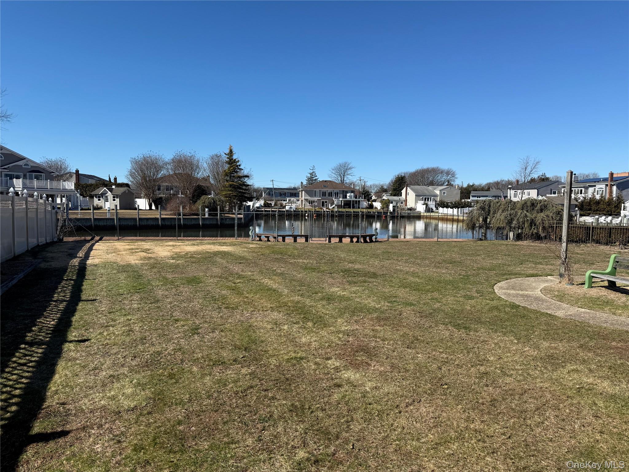 #2 photo, 10 Mariners Circle, West Islip , NY 11795