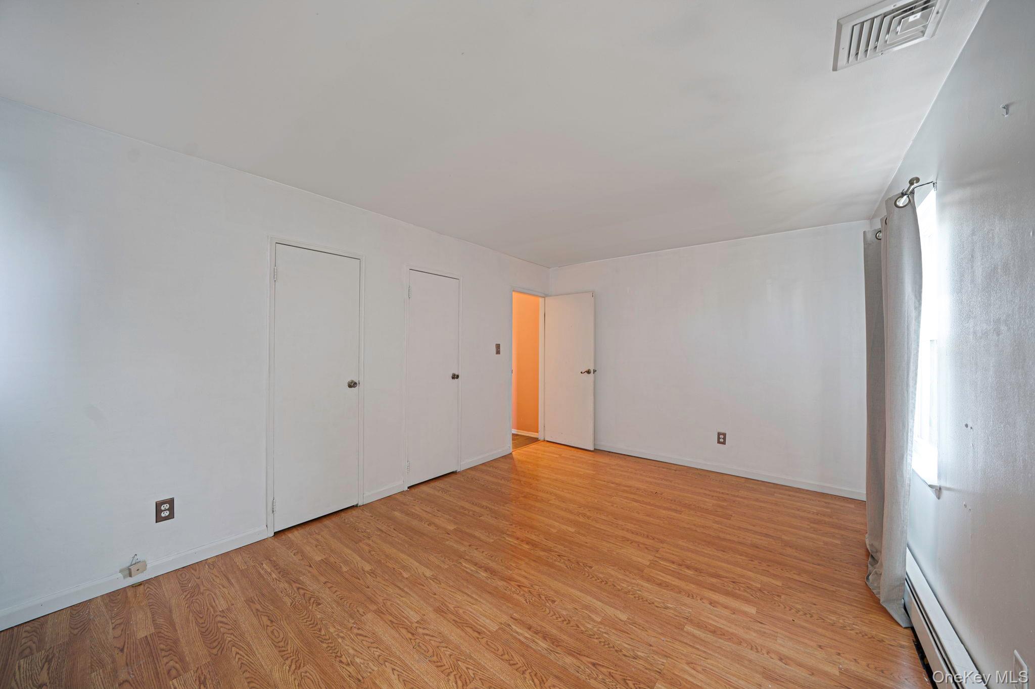 #13 photo, 75 Oakcrest Avenue, سوفولك Farmingville , NY 11738