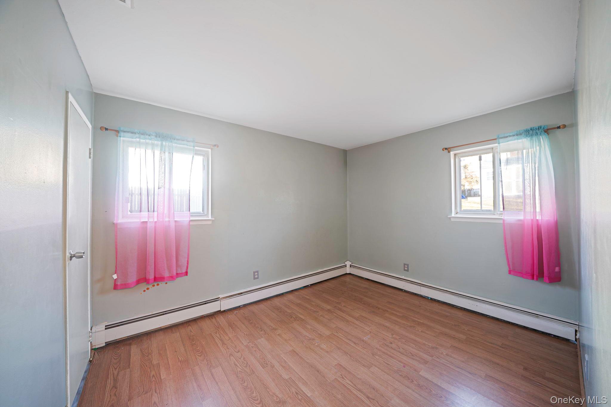 #15 photo, 75 Oakcrest Avenue, سوفولك Farmingville , NY 11738