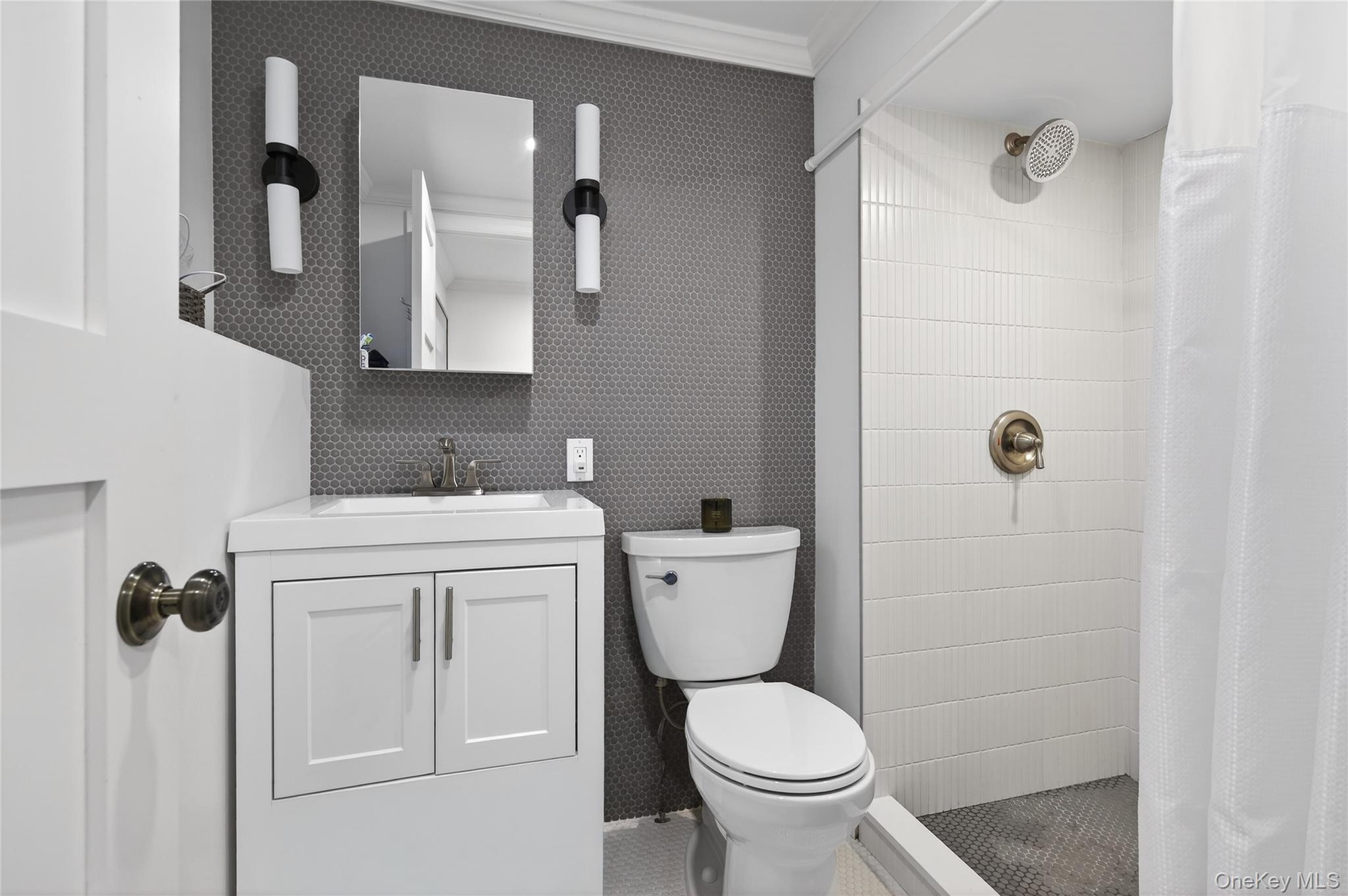 #16 photo, 59 Grist Mill Lane, সাফোক কাউন্টি Huntington , NY 11743