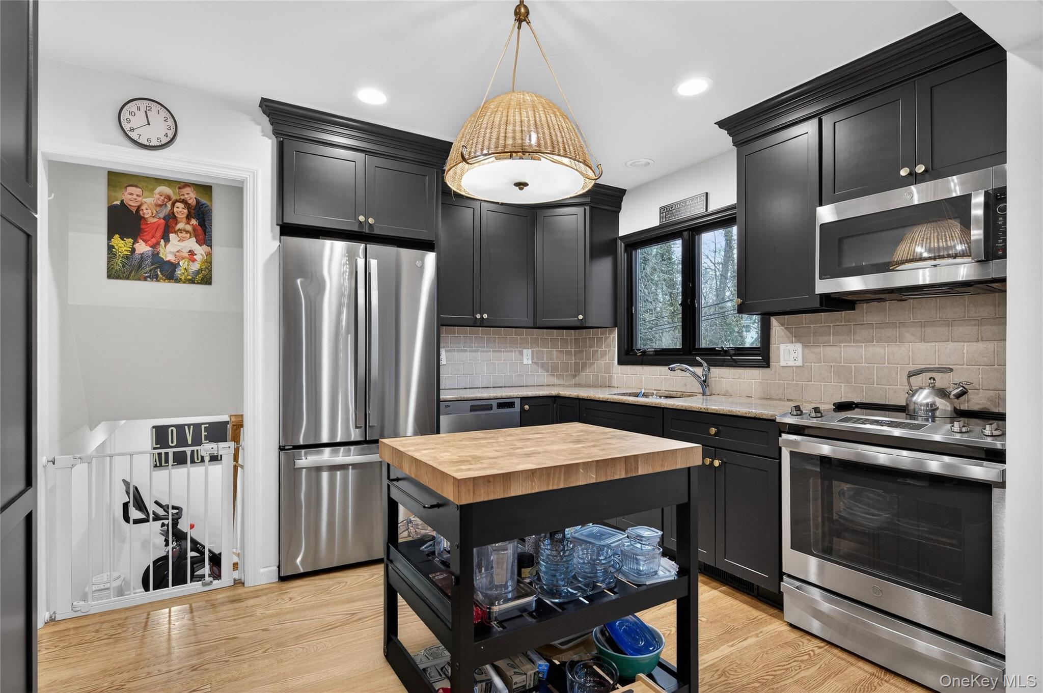 #8 photo, 59 Grist Mill Lane, সাফোক কাউন্টি Huntington , NY 11743