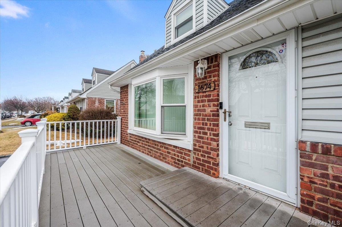 #2 photo, 1674 Kroll Road, East Meadow , NY 11554