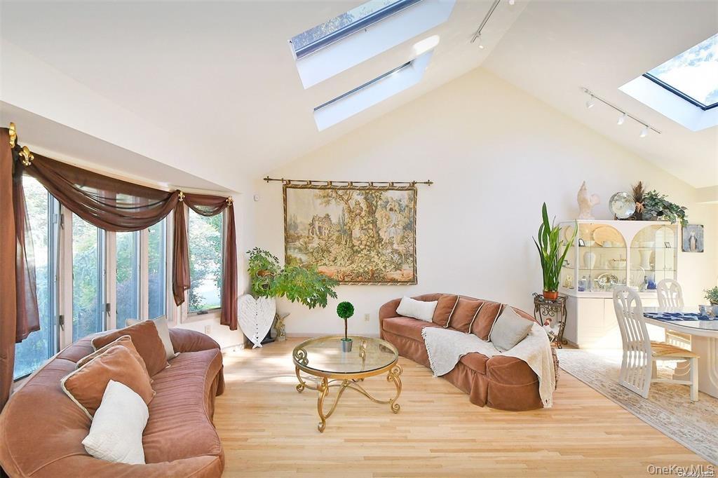 #10 photo, 1603 Anita Lane, ナッソー郡 Seaford , NY 11783