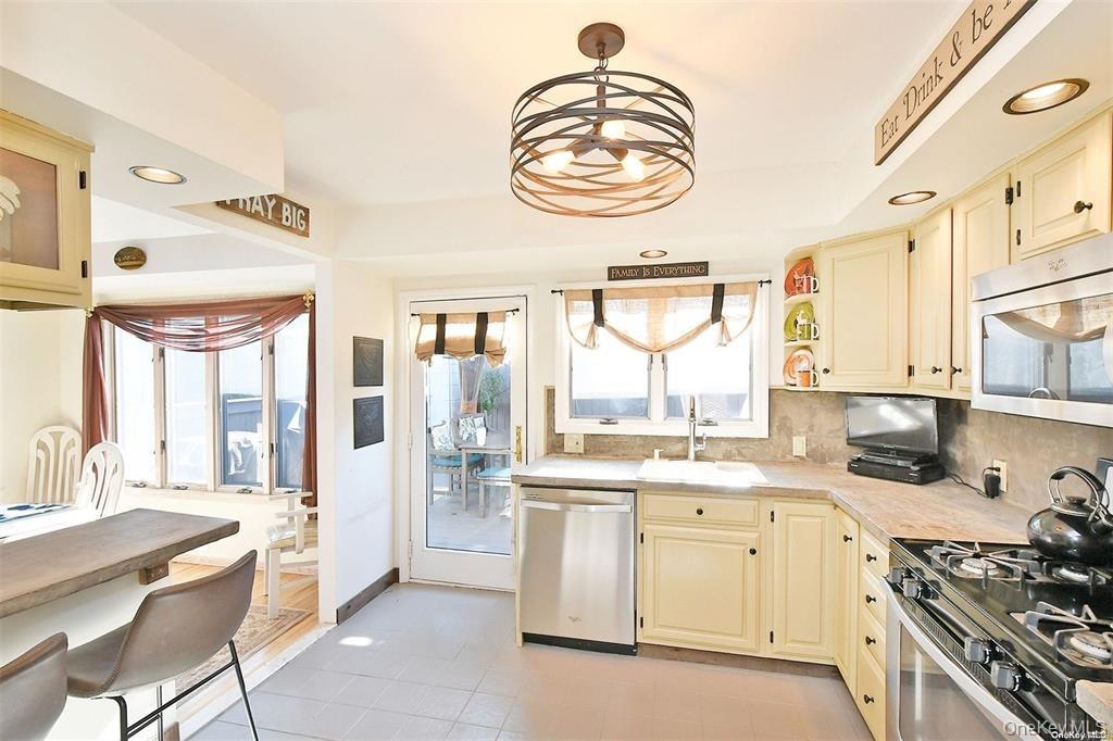 #5 photo, 1603 Anita Lane, ナッソー郡 Seaford , NY 11783