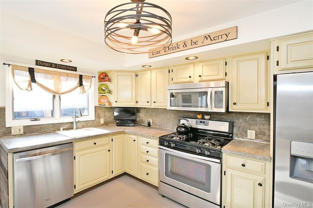 #6 photo, 1603 Anita Lane, ナッソー郡 Seaford , NY 11783