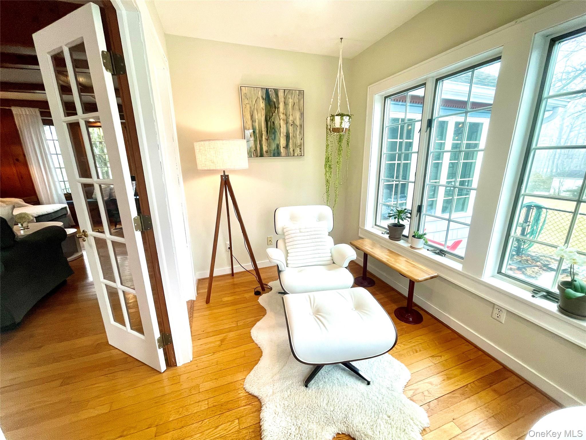 #8 photo, 205 Pine Avenue, सफ़ोक काउंटी Southold , NY 11971