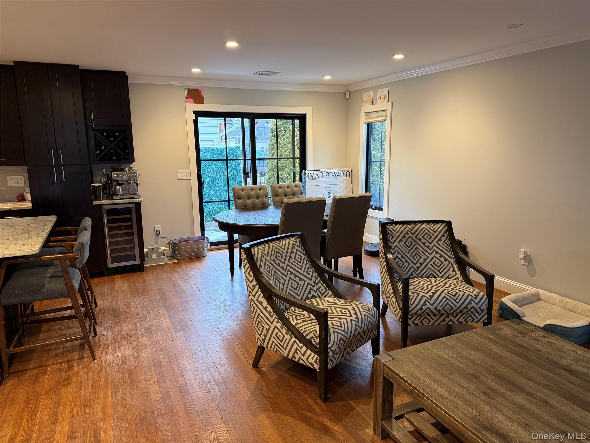 #4 photo, 700 Truman Avenue, East Meadow , NY 11554