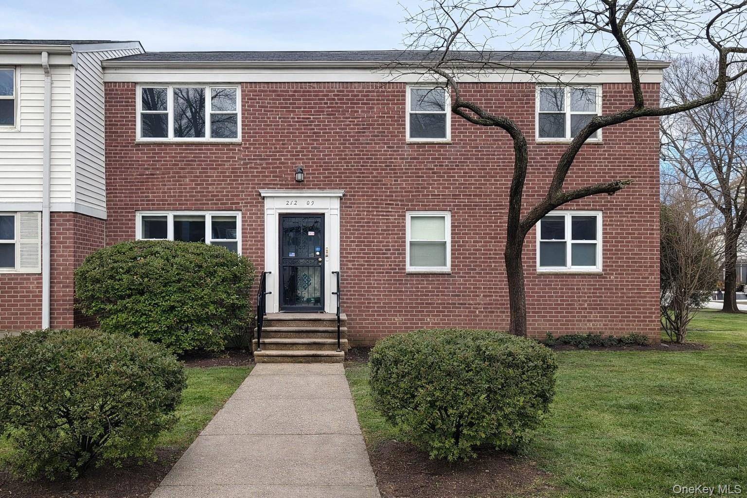 #2 photo, 212-09 16 Avenue, Bayside , NY 11360