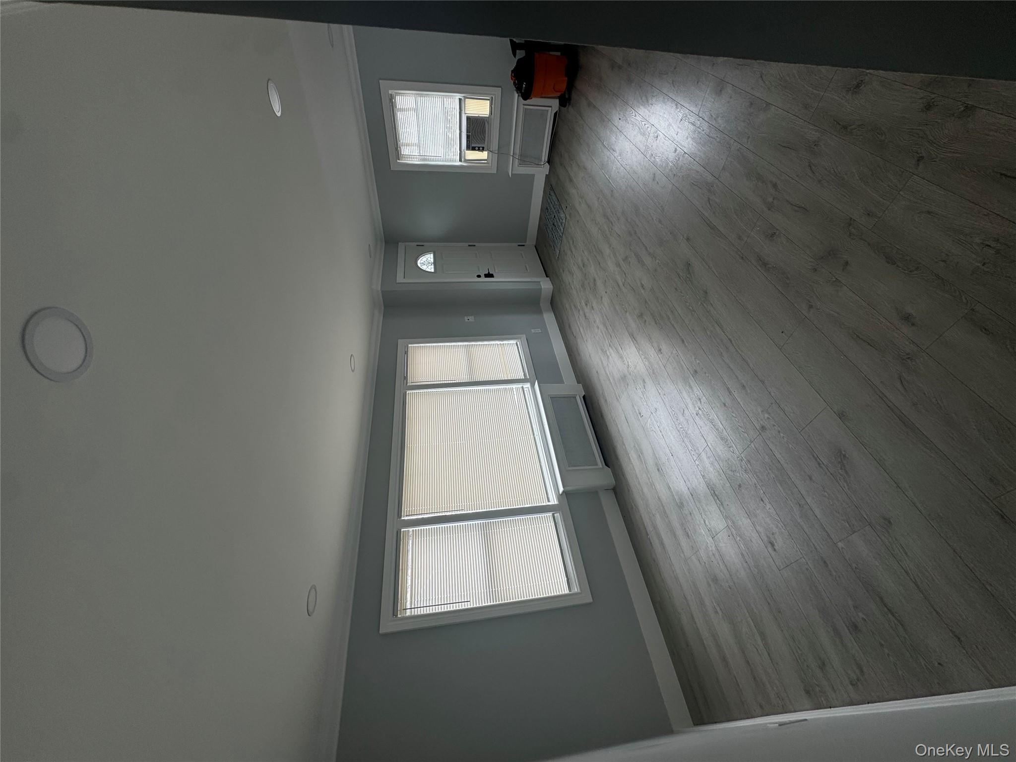 #2 photo, 674 Winthrop Drive, Uniondale , NY 11553