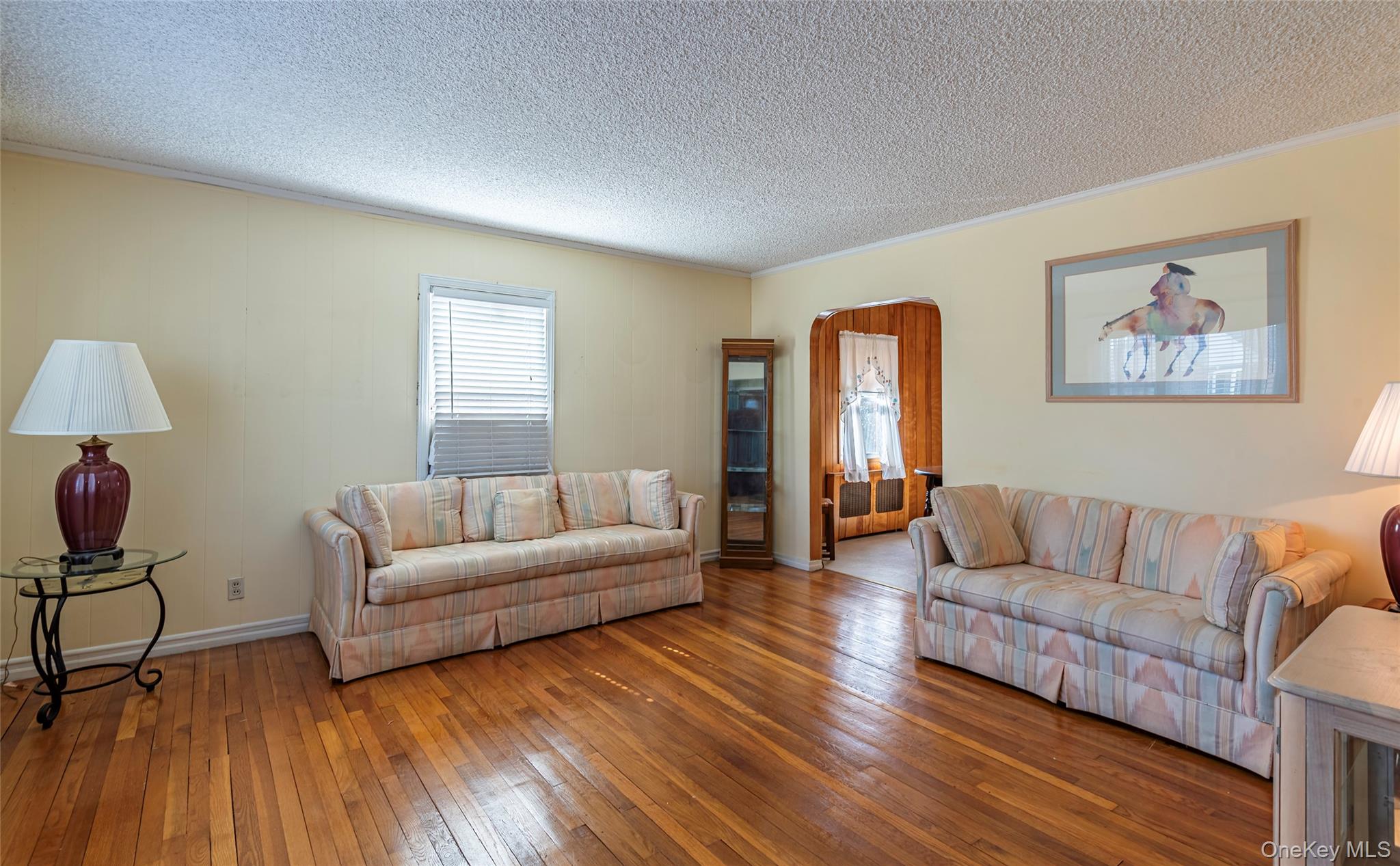 #7 photo, 8610 250th Street, कुईंस Bellerose , NY 11426