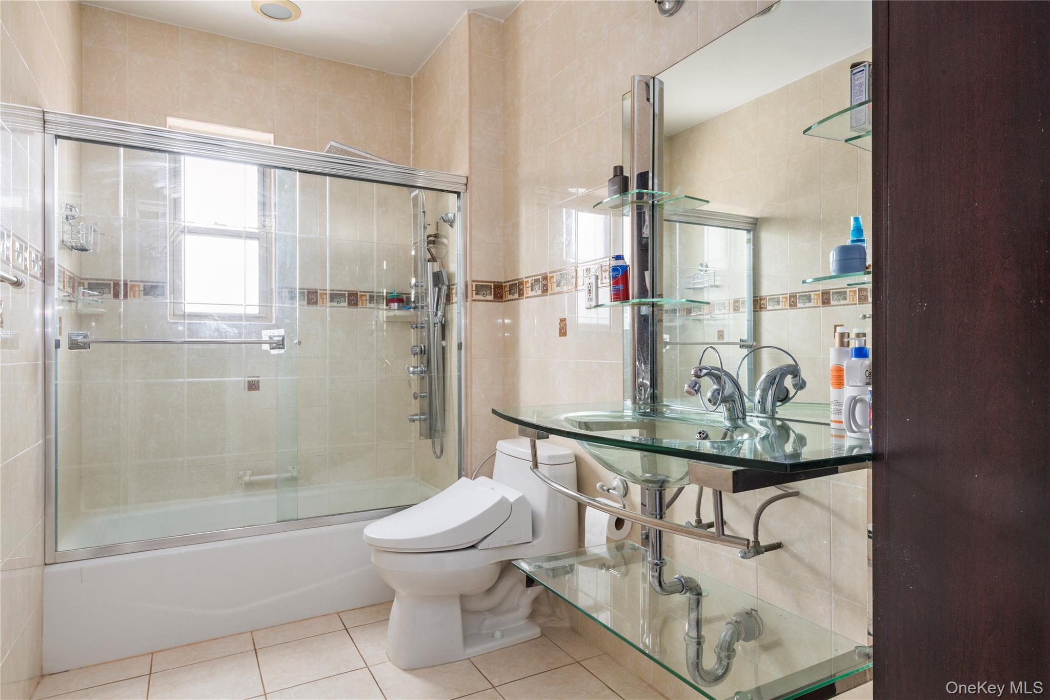 #12 photo, 6114 Main Street, Flushing , NY 11367