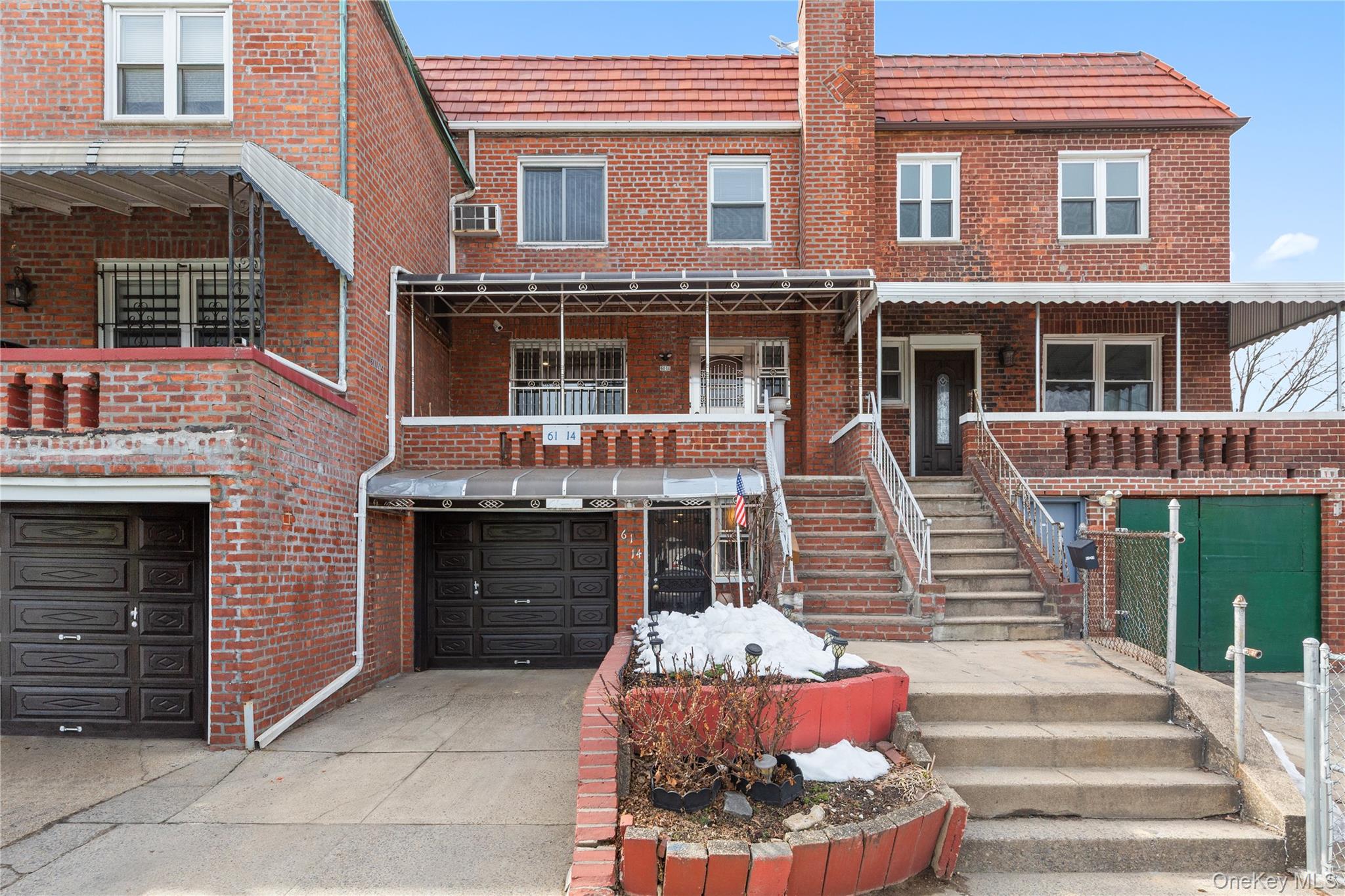 #17 photo, 6114 Main Street, Flushing , NY 11367