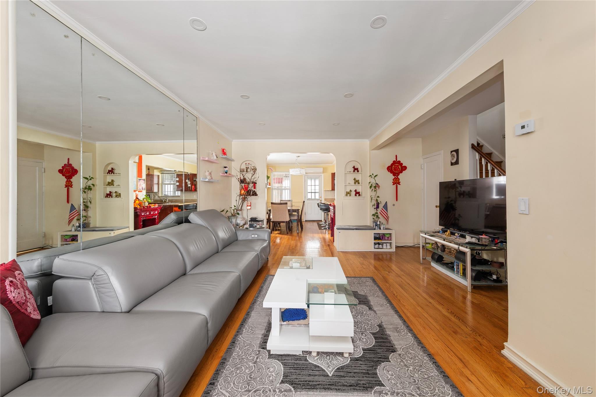 #3 photo, 6114 Main Street, Flushing , NY 11367