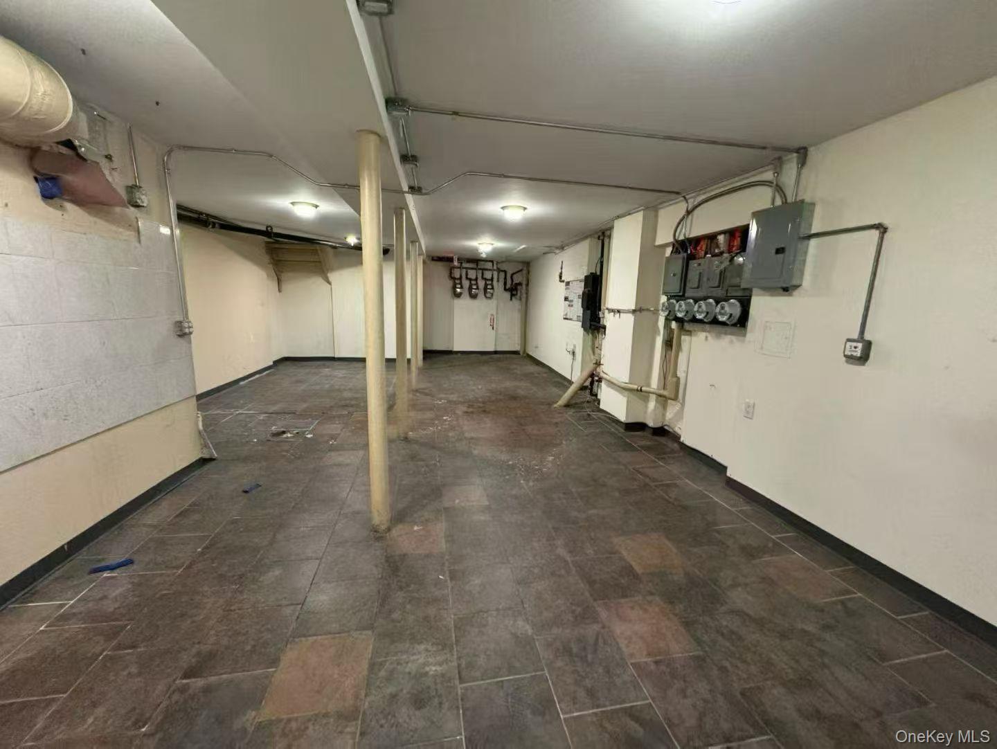 #7 photo, 41-53 53rd Street, वुडसाइड Woodside , NY 11377