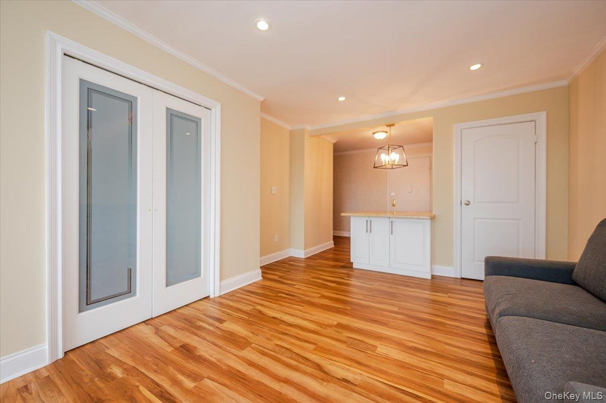 #11 photo, 740 E Broadway, Long Beach , NY 11561