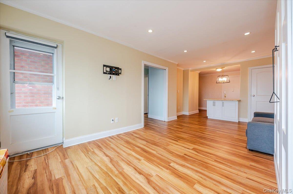 #9 photo, 740 E Broadway, Long Beach , NY 11561