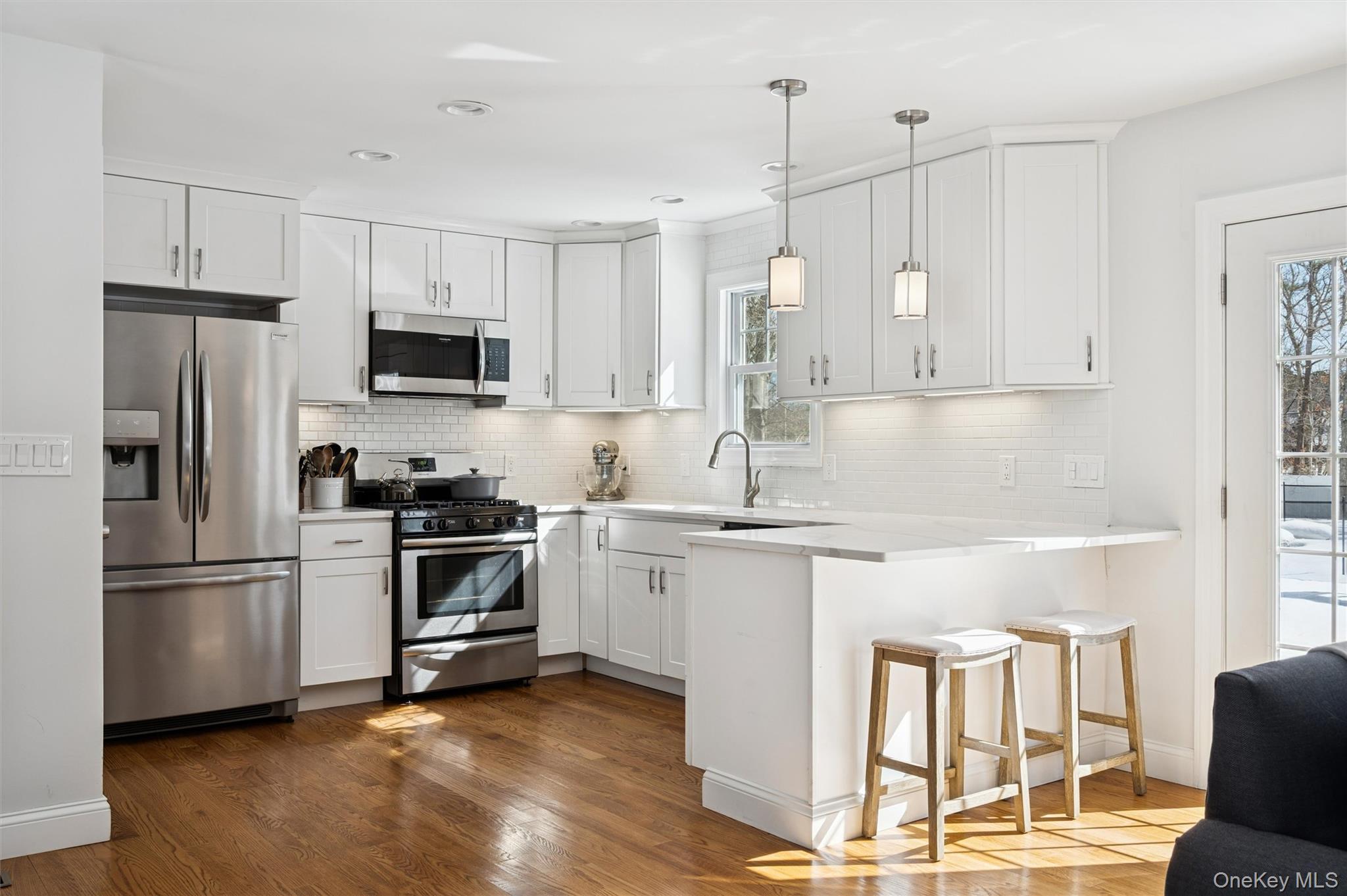 #3 photo, 4 Stuart Court, Hampton Bays , NY 11946