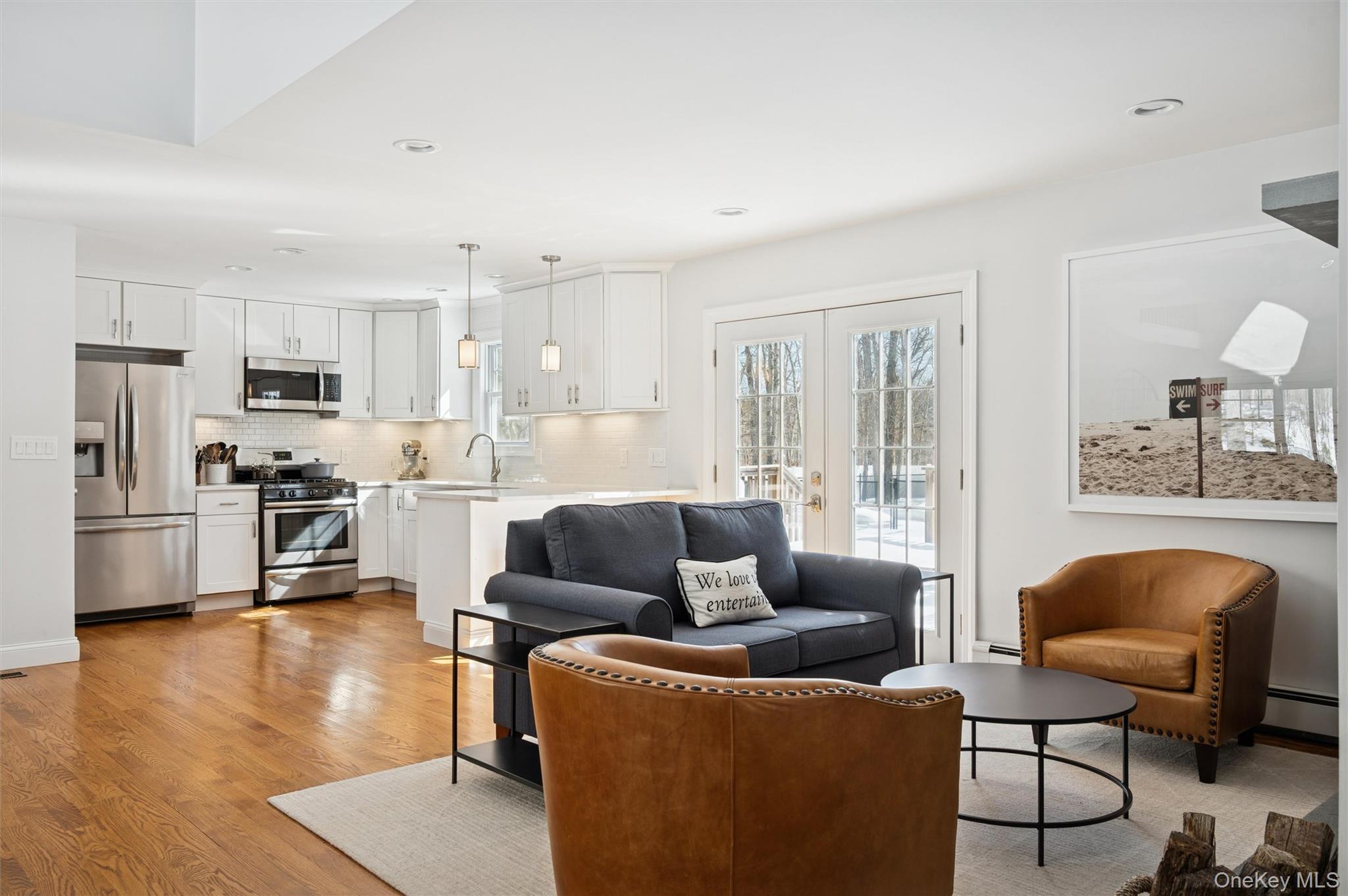 #6 photo, 4 Stuart Court, Hampton Bays , NY 11946