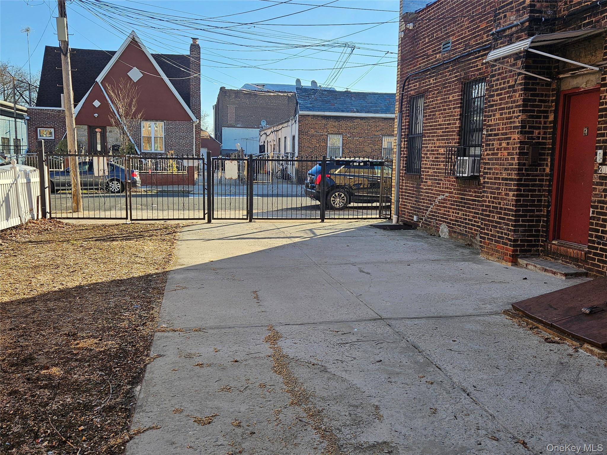 #10 photo, 202-15 Hollis Avenue, Saint Albans , NY 11412