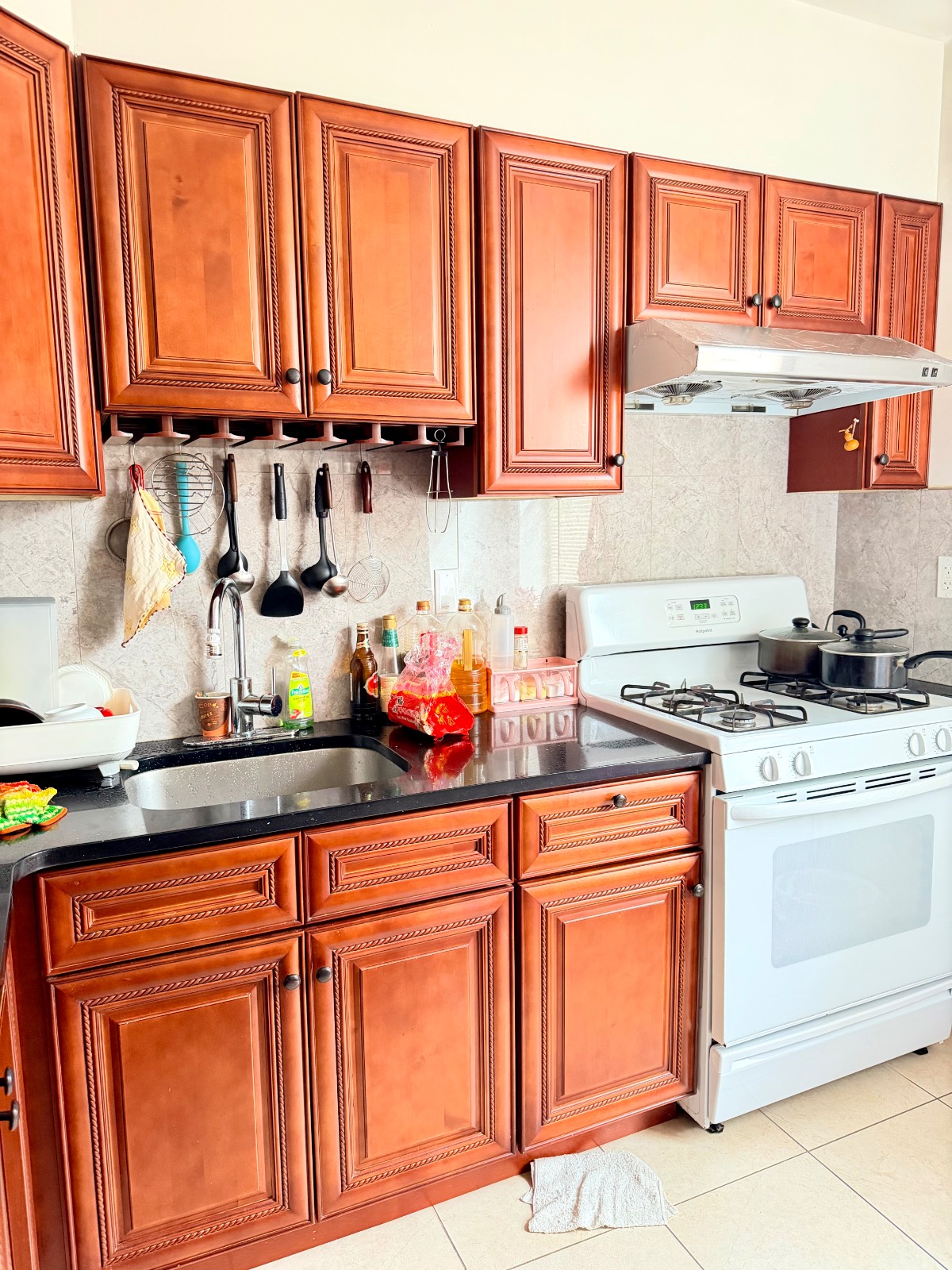 #7 photo, 8325 5 Ave, Bay Ridge , NY 11209