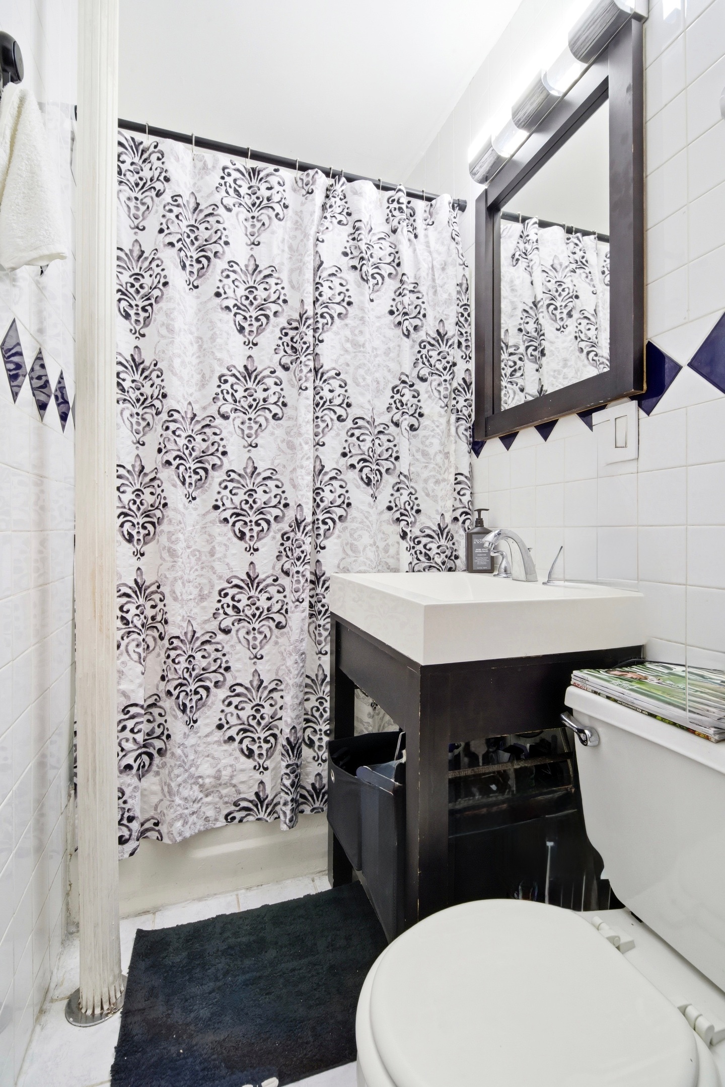 #4 photo, 21-38 35th Street, Ditmars Steinway , NY 11105