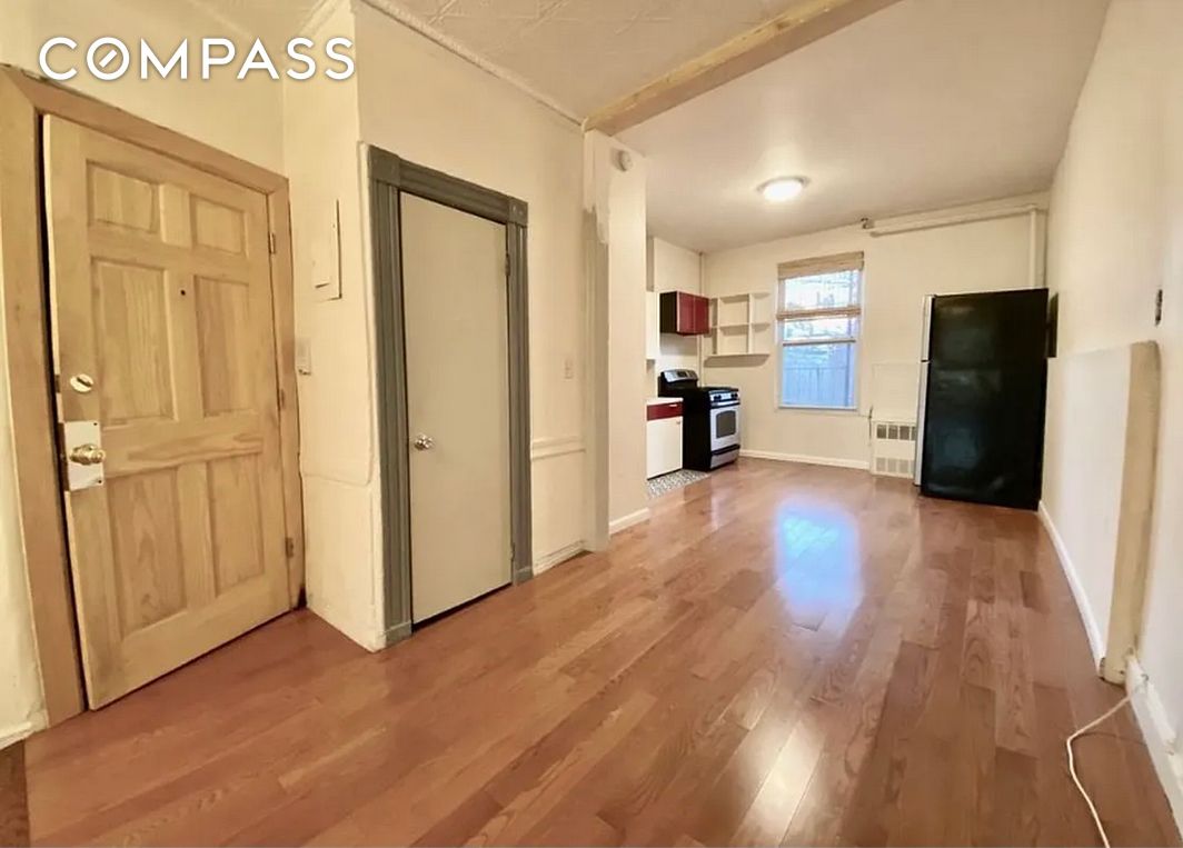 #9 photo, 301 23rd Street, Greenwood Heights , NY 11215