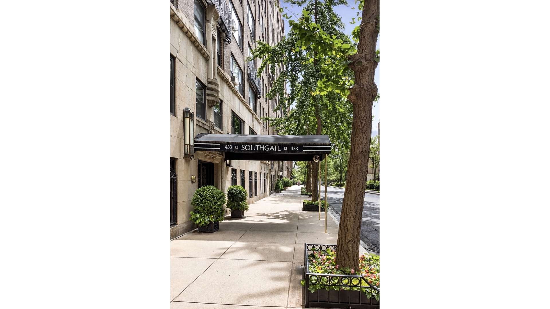 #13 photo, 433 E 51ST Street, Манхэттен ‖ Beekman , NY 10022