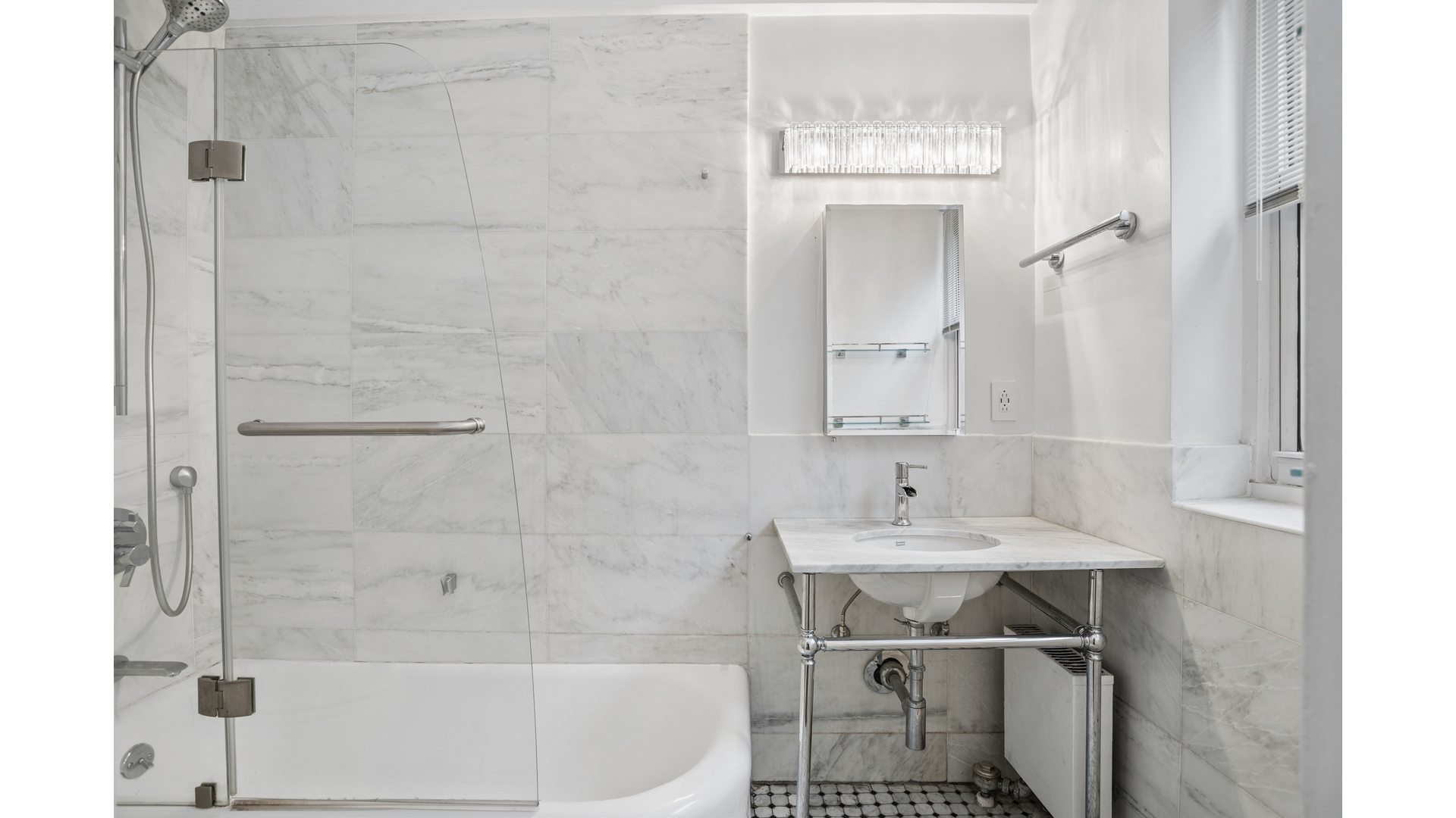 #7 photo, 433 E 51ST Street, Манхэттен ‖ Beekman , NY 10022