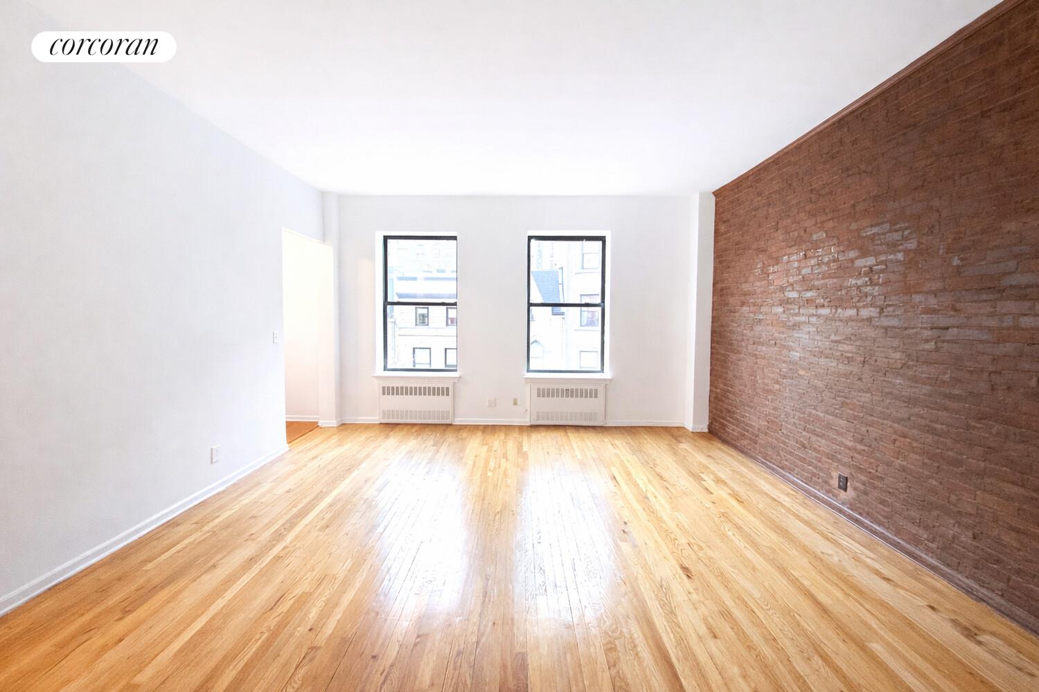 #2 photo, 306 W 80TH Street, מנהטן Upper West Side , NY 10024