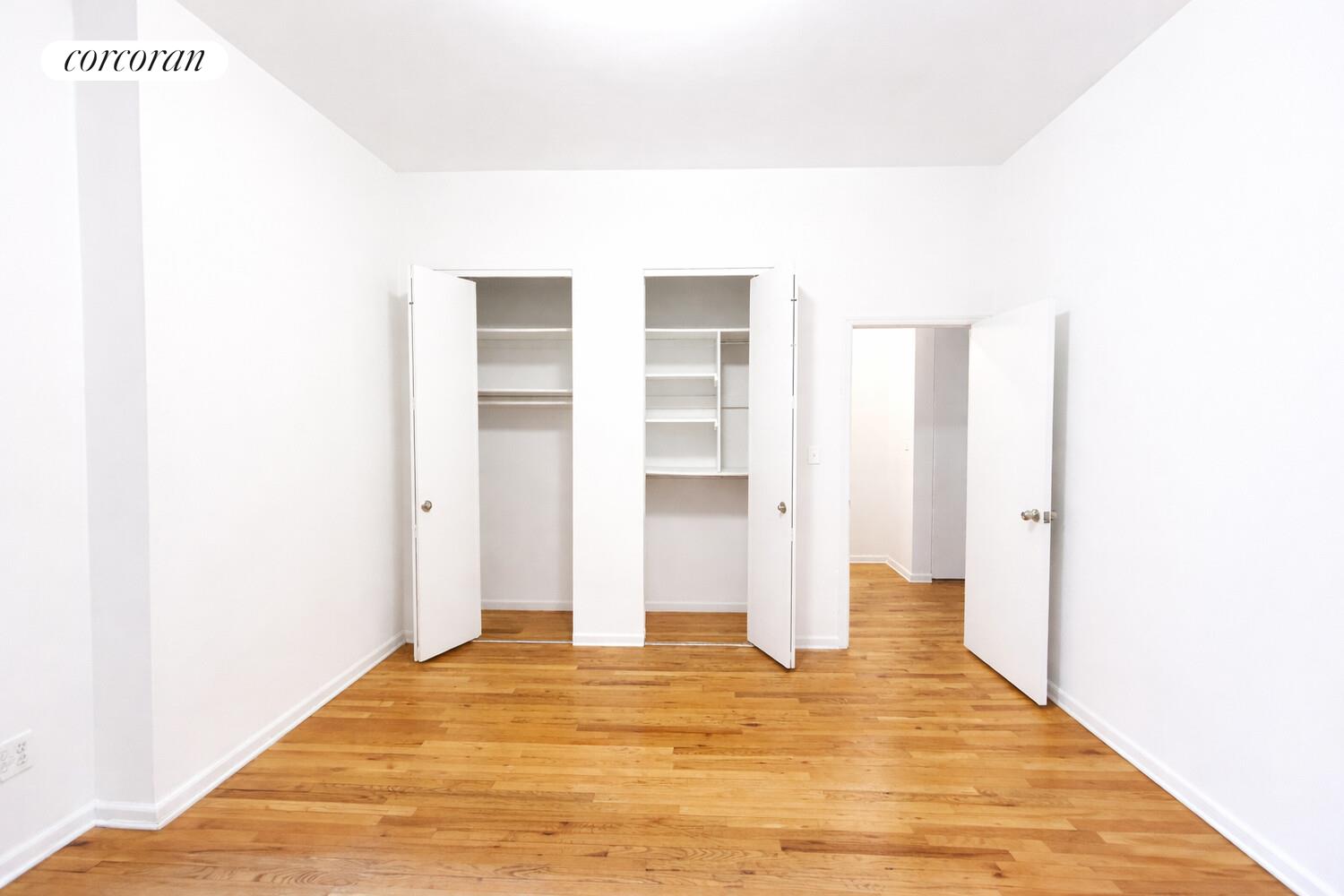 #8 photo, 306 W 80TH Street, מנהטן Upper West Side , NY 10024