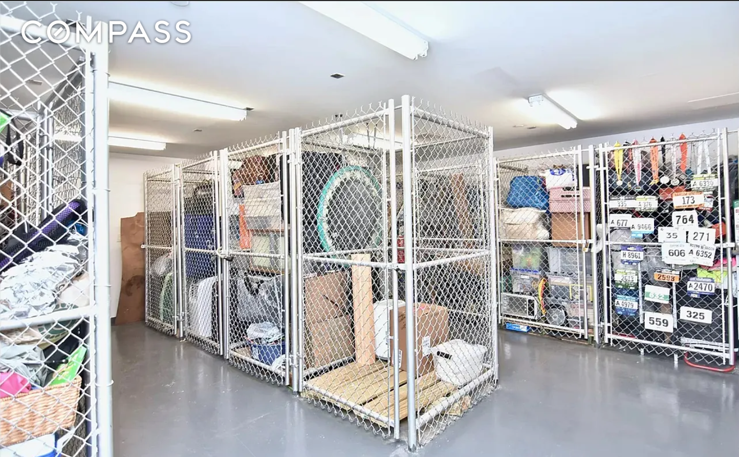 #14 photo, 555 Lenox Avenue, मैनहटन Central Harlem , NY 10030