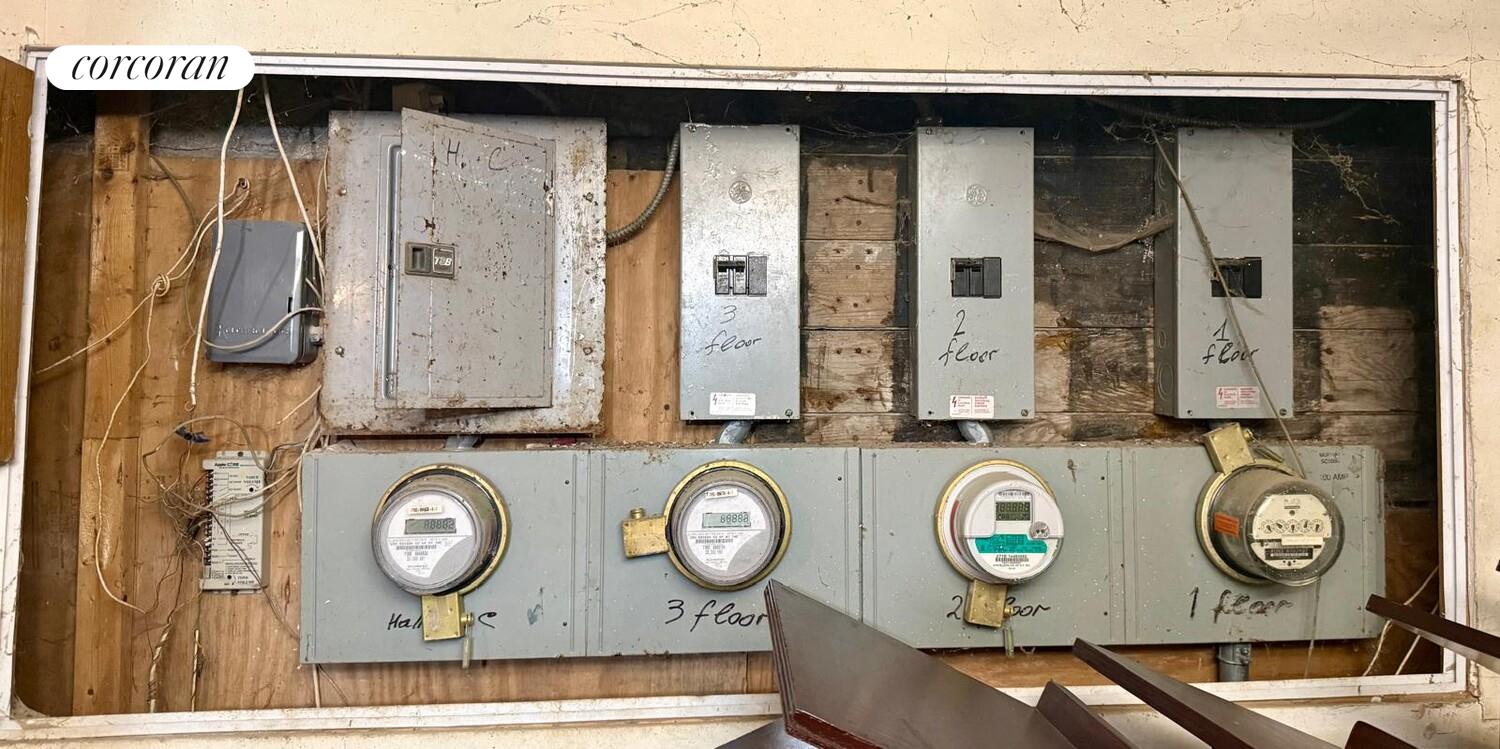 #2 photo, 422 TROY Avenue, Crown Heights , NY 11213