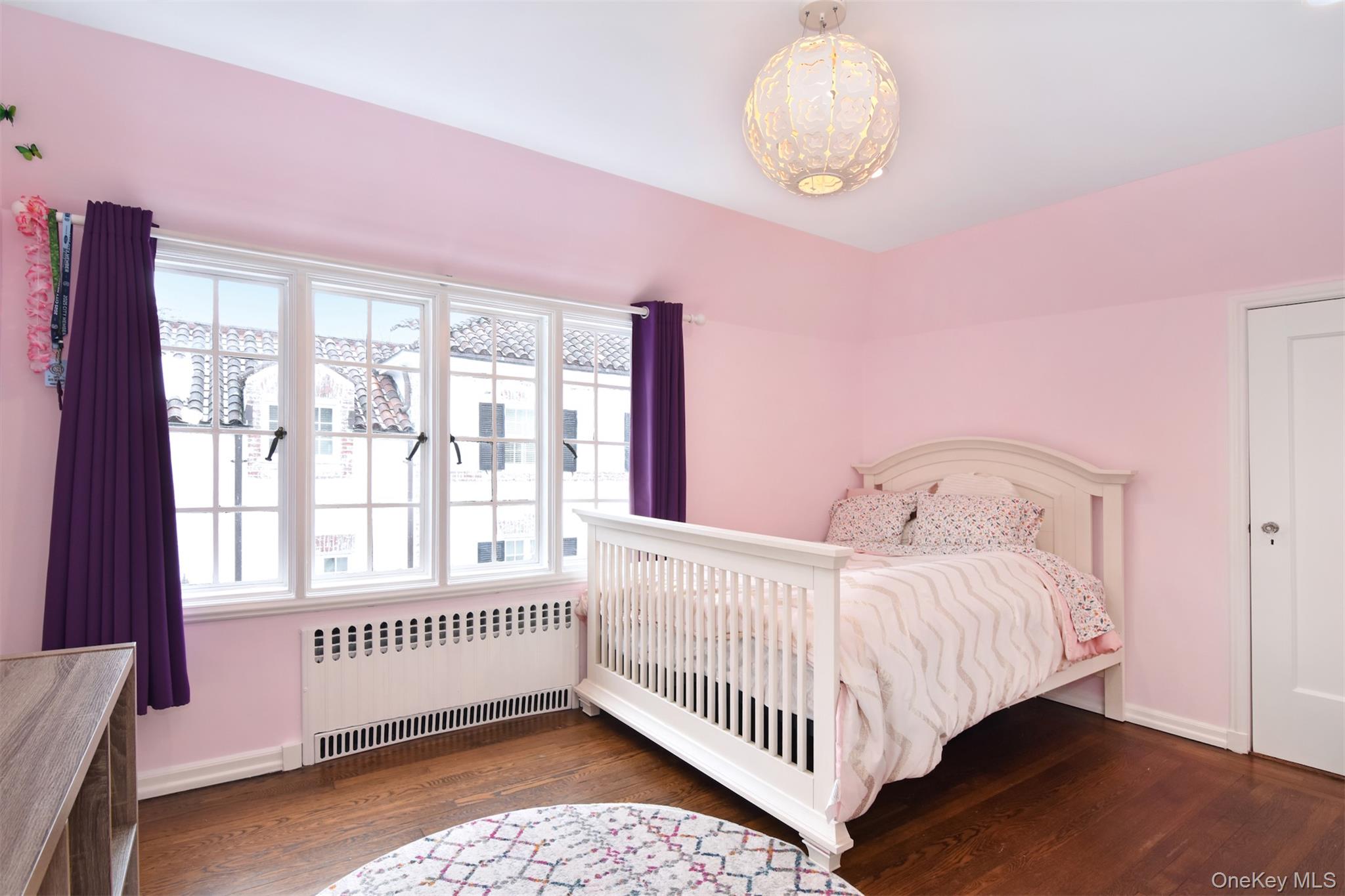 #17 photo, 30 Locust Lane, Bronxville , NY 10708