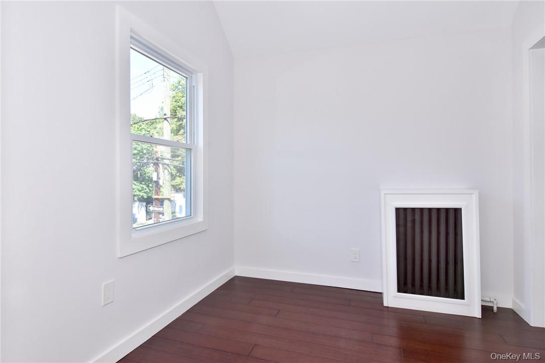 #12 photo, 292 Farragut Avenue, Hastings-on-Hudson , NY 10706