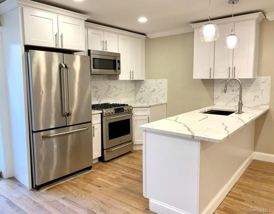 #1 photo, 2301 Bathgate Avenue, Bronx , NY 10458