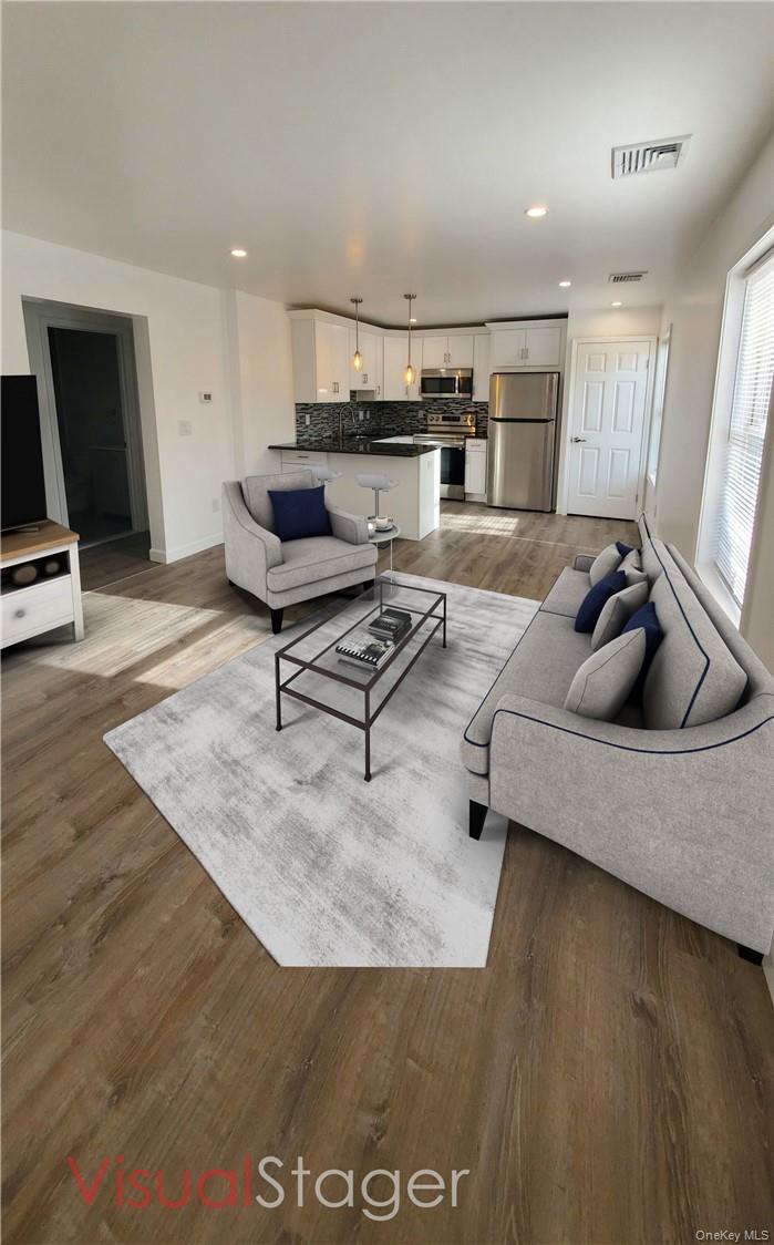 #4 photo, 7 White Plains Avenue, Elmsford , NY 10523