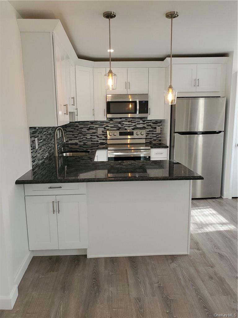 #7 photo, 7 White Plains Avenue, Elmsford , NY 10523