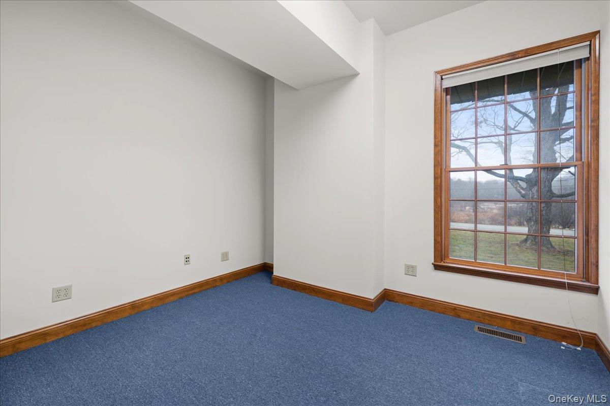 #17 photo, 100 Egbertson Road, Campbell Hall , NY 10916